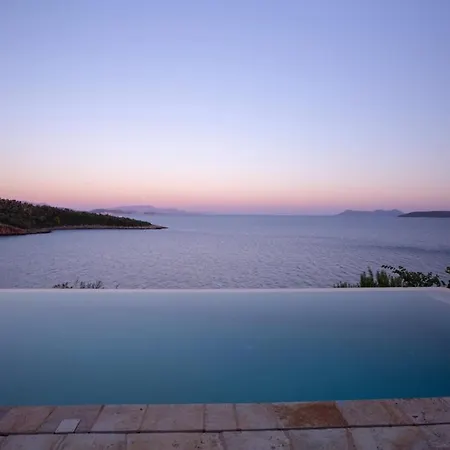 Villa Seafront Arkoudaki