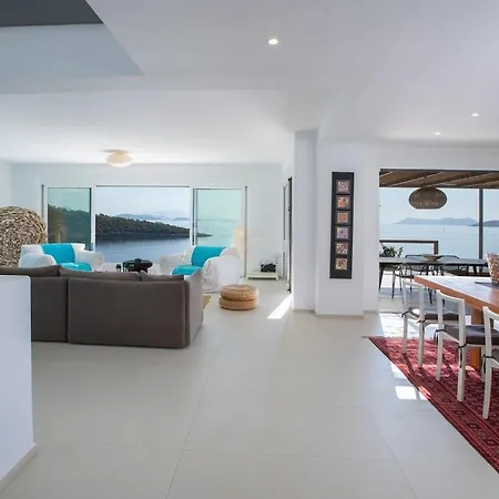 Villa Seafront Arkoudaki *