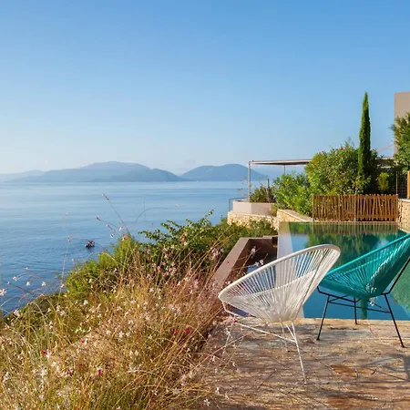 Arkoudaki Luxurious Escape With Infinity Pool & Sea Access Villa *