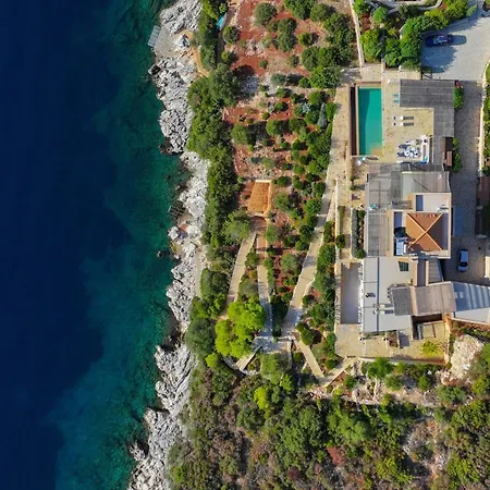 Arkoudaki Luxurious Escape With Infinity Pool & Sea Access Villa Evgiros